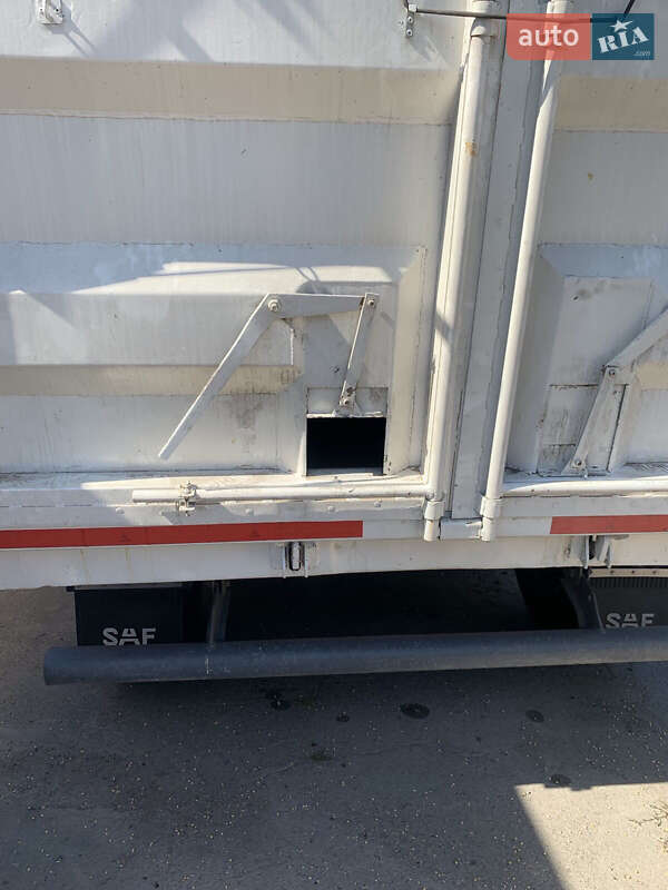 Самоскид напівпричіп Bodex KIS 3W-S 2009 в Миколаєві