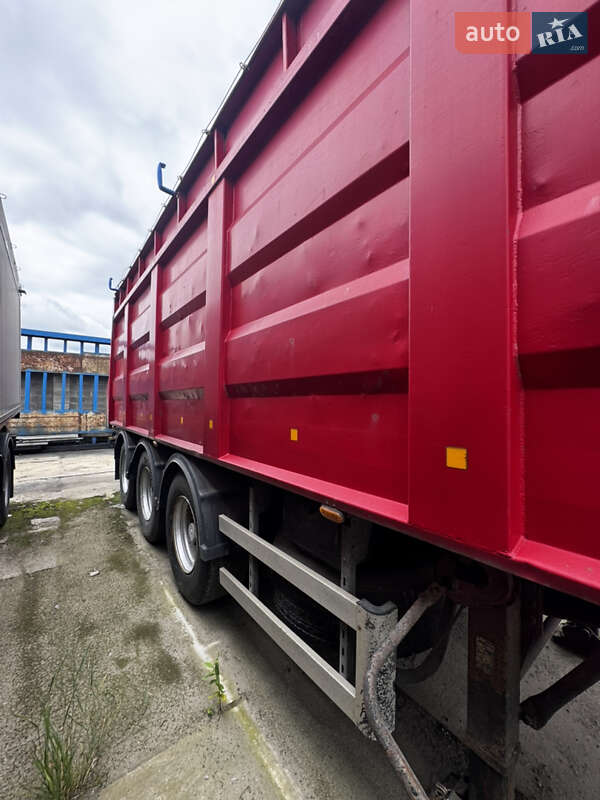 Самосвал полуприцеп Bodex KIS 3W-S 2007 в Луцке