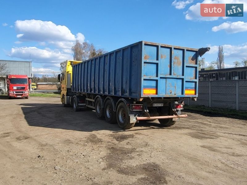 Самосвал полуприцеп Bodex KIS 3W-S 2006 в Луцке