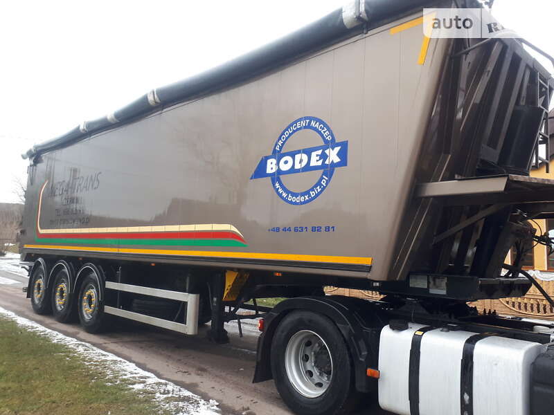 Самосвал полуприцеп Bodex KIS 3W 2016 в Шептицькому