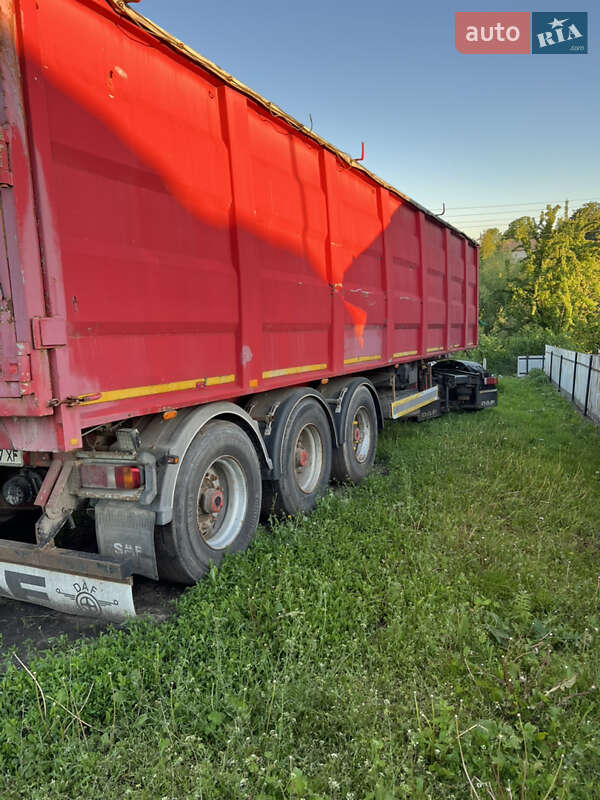 Самосвал полуприцеп Bodex KIS 3W 2006 в 
