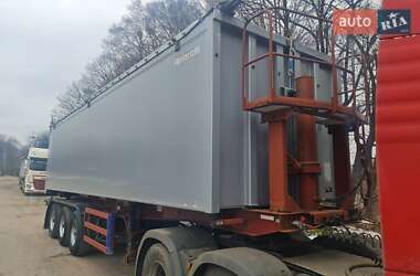 Самосвал полуприцеп Bodex KIS 2005 в Виннице