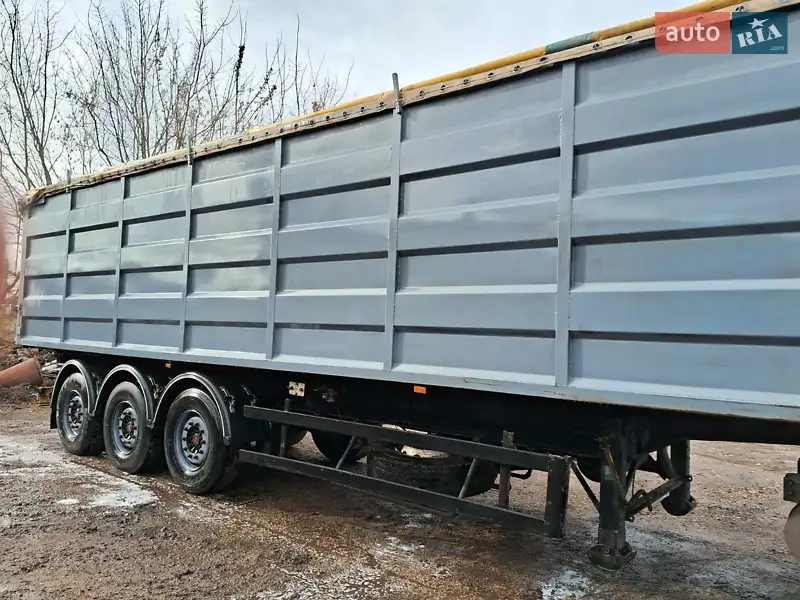 Самоскид напівпричіп Bodex KIS 2003 в 