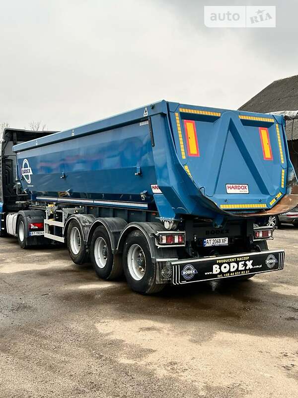 Самосвал полуприцеп Bodex KIS 2008 в Ивано-Франковске