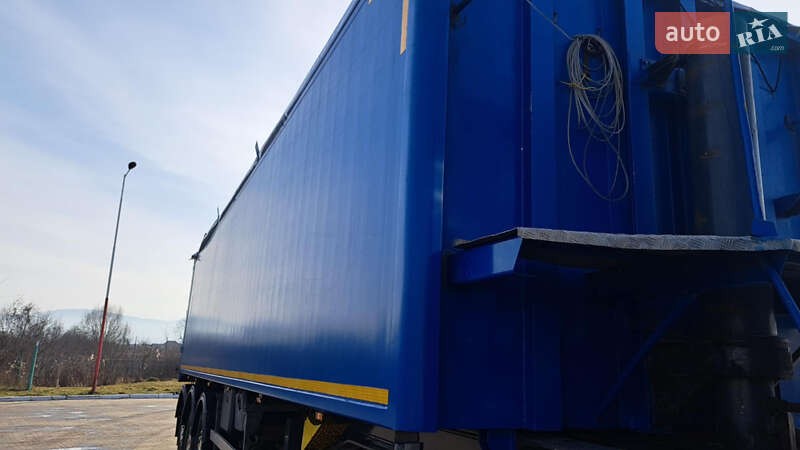 Самосвал полуприцеп Bodex KIS 2012 в Тячеве