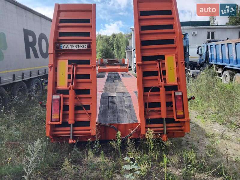 Низкорамная платформа Bodex KIS 2008 в Киеве