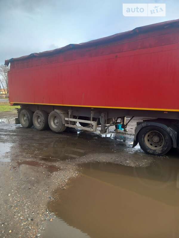 Самосвал полуприцеп Bodex Kiss 33 2004 в Гадяче