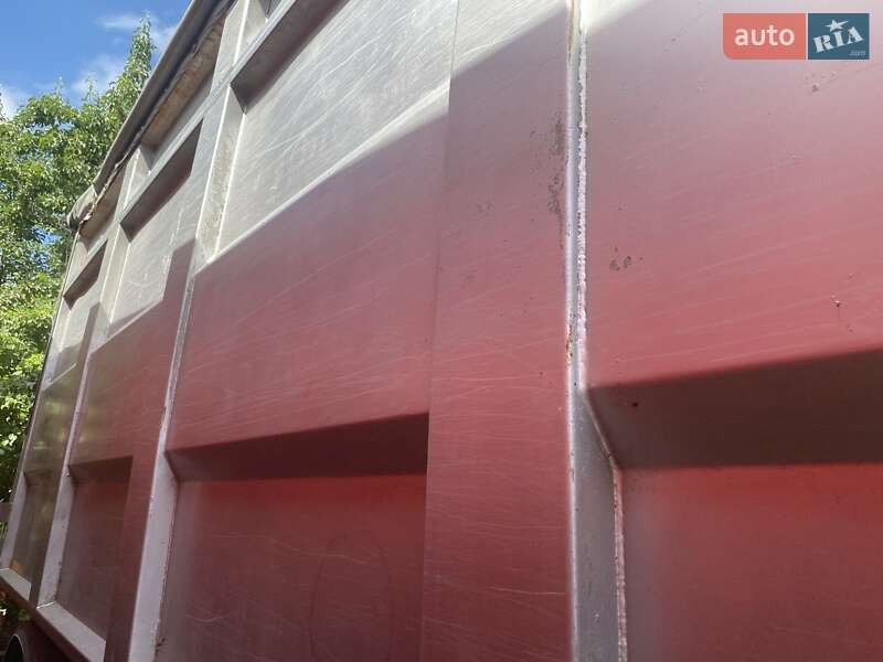 Самоскид напівпричіп Bodex Kiss 33 2003 в Старокостянтинові