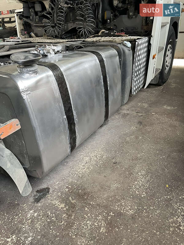 Самосвал полуприцеп Bodex Kiss 33 2005 в Обухове