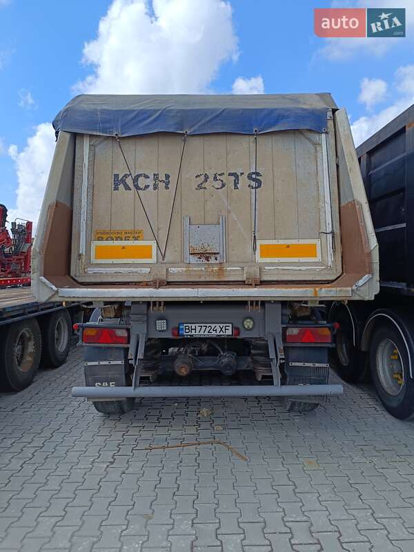 Самосвал полуприцеп Bodex Kiss 33 2004 в Одессе