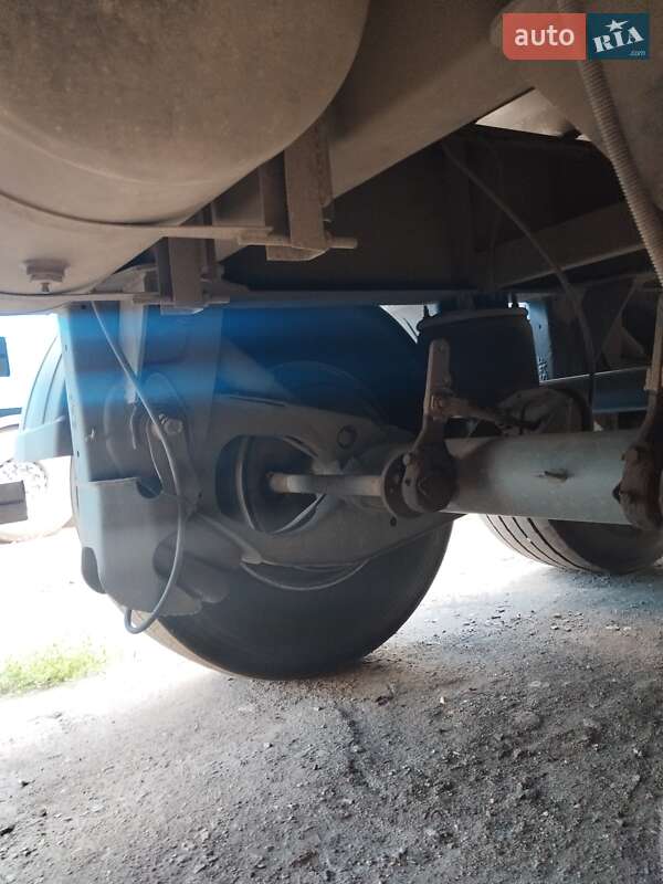 Зерновоз - напівпричіп Bodex Kiss 2008 в Дніпрі