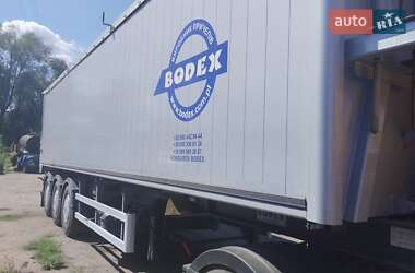 Зерновоз - напівпричіп Bodex Kiss 2008 в 