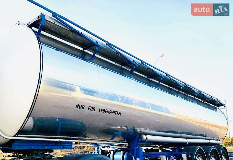 Цистерна полуприцеп Bodex NC 2011 в Киеве
