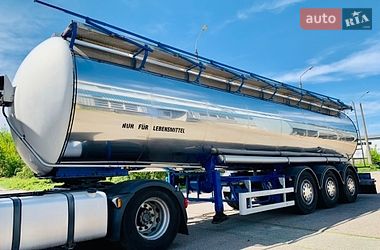 Цистерна напівпричіп Bodex NC 2011 в Києві