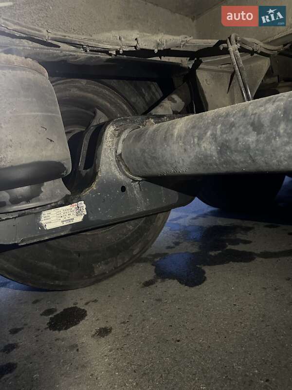 Зерновоз - полуприцеп Bodex Полуприцеп 2018 в Долине