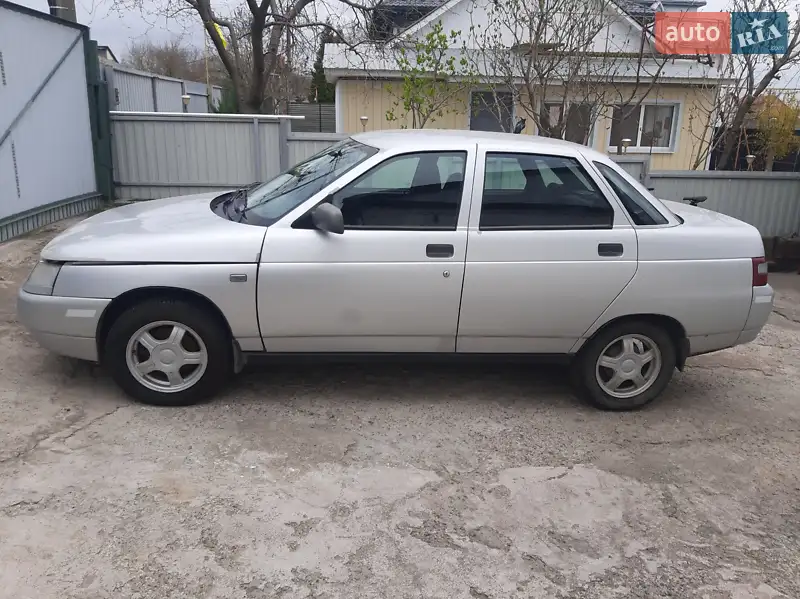 Богдан 2110