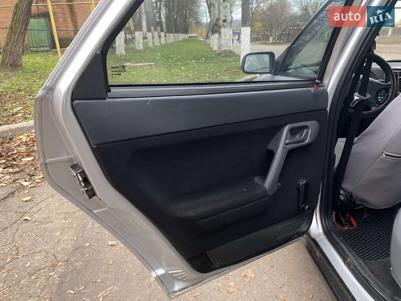 Седан Богдан 2110 2013 в Первомайске фото 14 Седан Богдан 2110 2013 в Первомайске