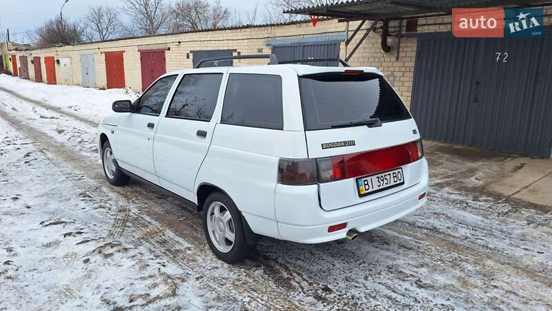 Универсал Богдан 2111 2012 в Смеле