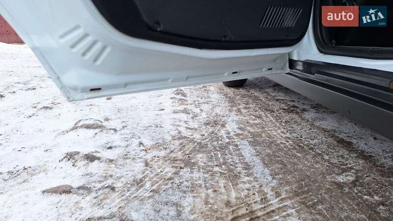 Универсал Богдан 2111 2012 в Смеле