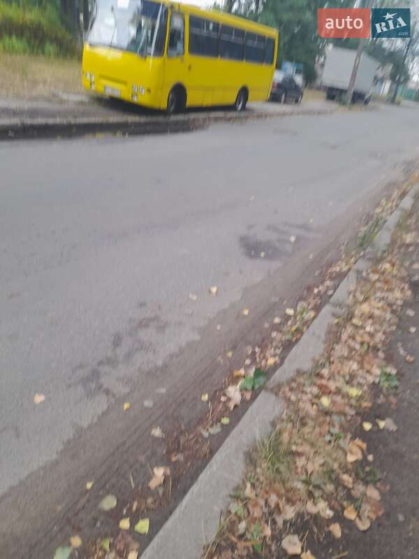 Городской автобус Богдан А-092 2005 в Киеве