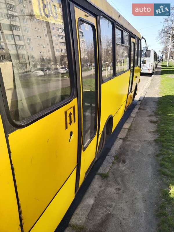 Міський автобус Богдан А-092 2005 в Києві