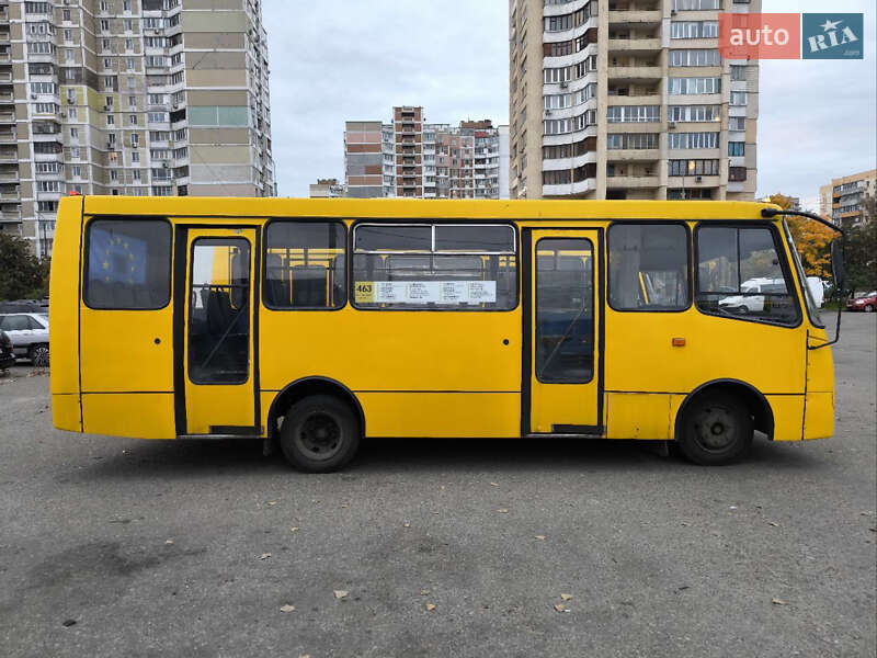 Городской автобус Богдан А-092 2007 в Киеве