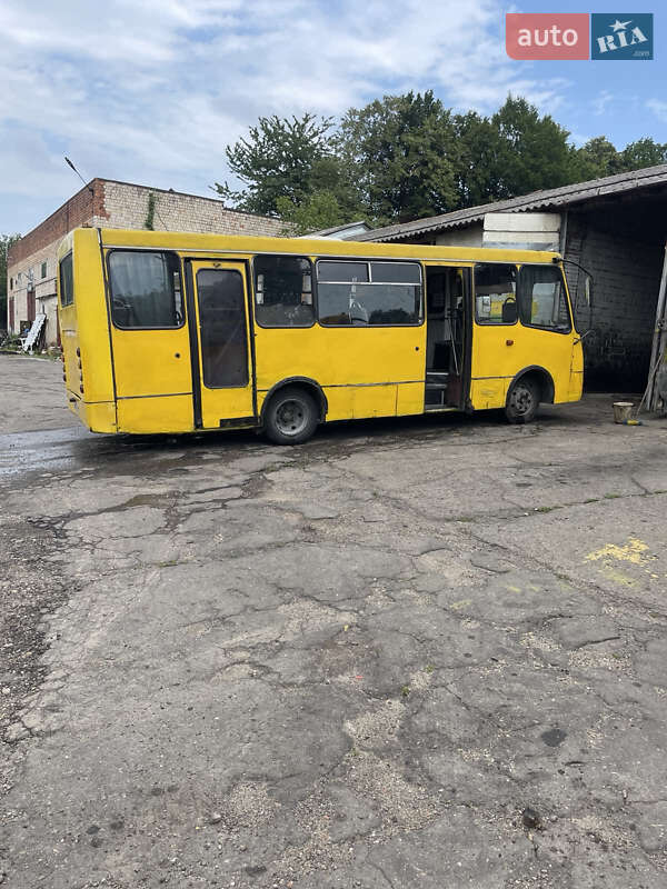 Городской автобус Богдан А-092 2007 в Черновцах