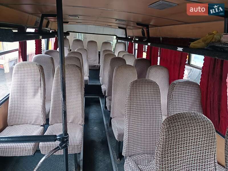 Приміський автобус Богдан А-092 2004 в Києві