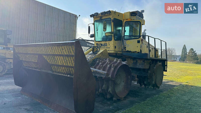 Бульдозер Bomag BC 2007 в Луцке