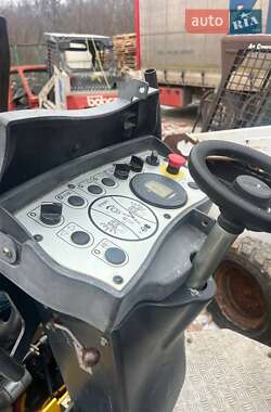 Дорожній каток Bomag BW-120AD 2015 в Львові