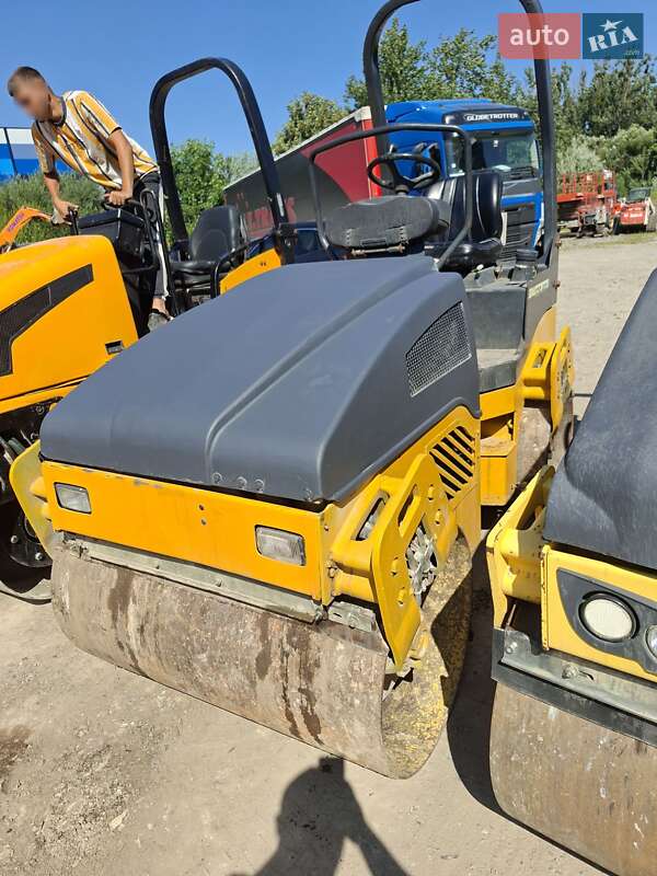 Дорожный каток Bomag BW-120AD 2010 в Львове