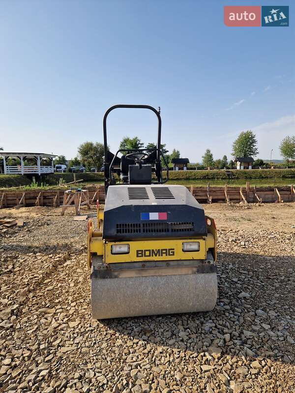 Дорожный каток Bomag BW-120AD 2004 в Иршаве фото 6 Дорожный каток Bomag BW-120AD 2004 в Иршаве