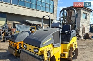 Дорожній каток Bomag BW-120AD 2015 в Львові