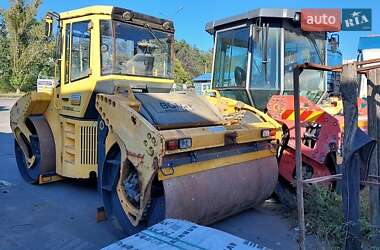 Дорожный каток Bomag BW 203 AD-4 2007 в 
