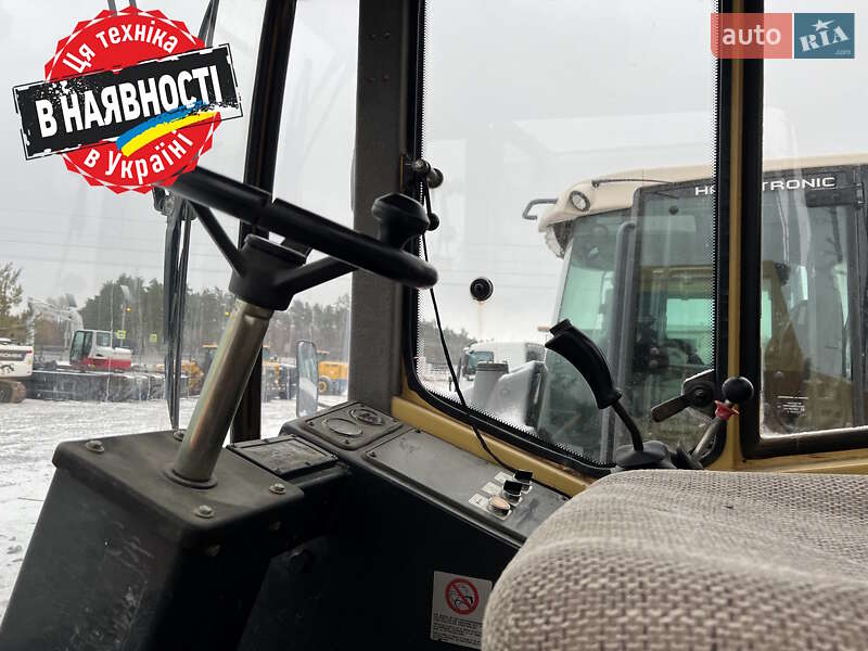 Каток ґрунтовий Bomag BW 216 D-4 1998 в Києві