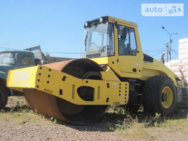 Дорожный каток Bomag BW 2010 в Киеве