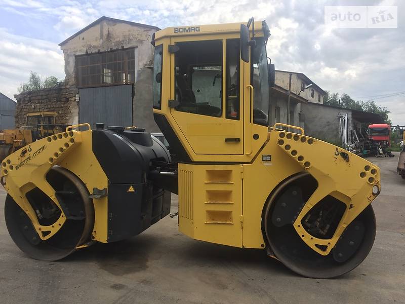 Дорожный каток Bomag BW 2006 в Чернигове