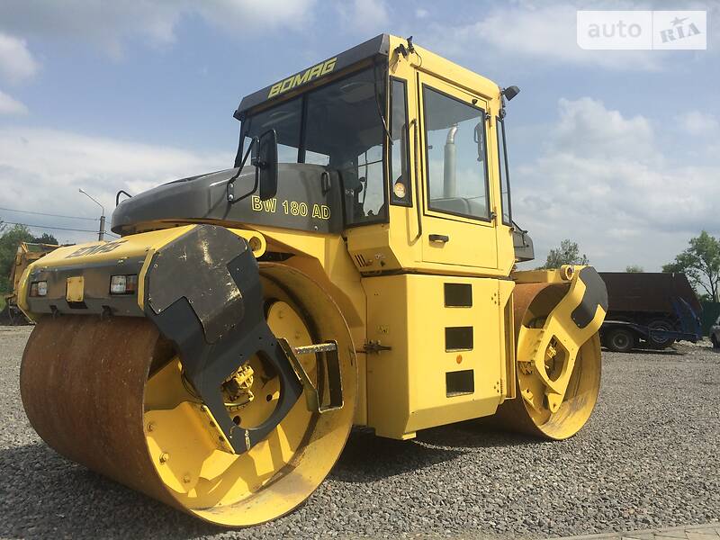 Дорожній каток Bomag BW 2005 в Львові