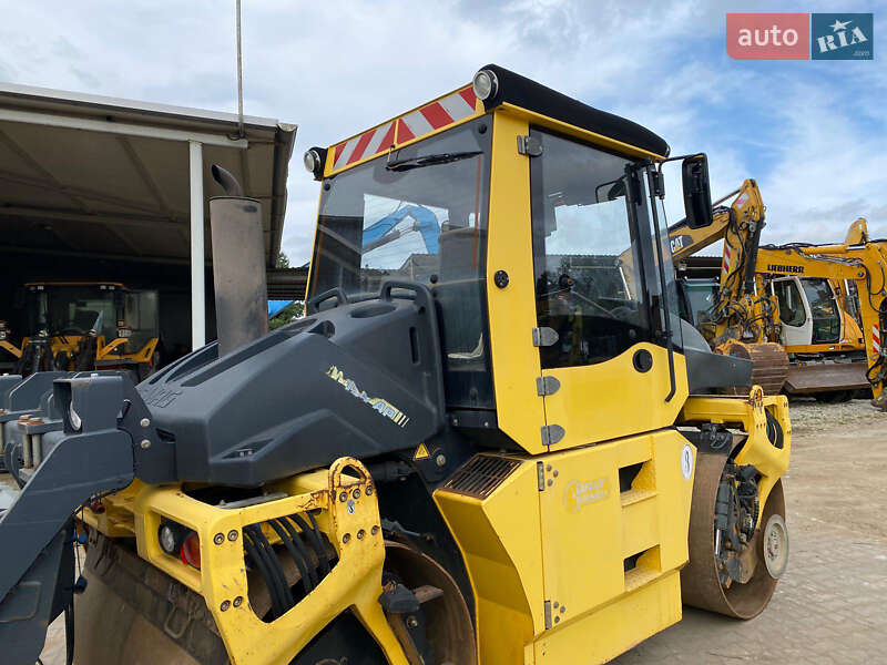 Дорожный каток Bomag BW 2010 в Львове