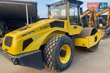 Каток ґрунтовий Bomag BW 2022 в Львові