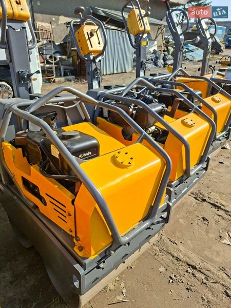 Дорожный каток Bomag BW 2019 в Львове