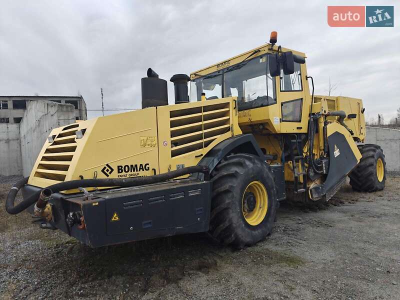 Ресайклер Bomag MPH 2010 в Дніпрі