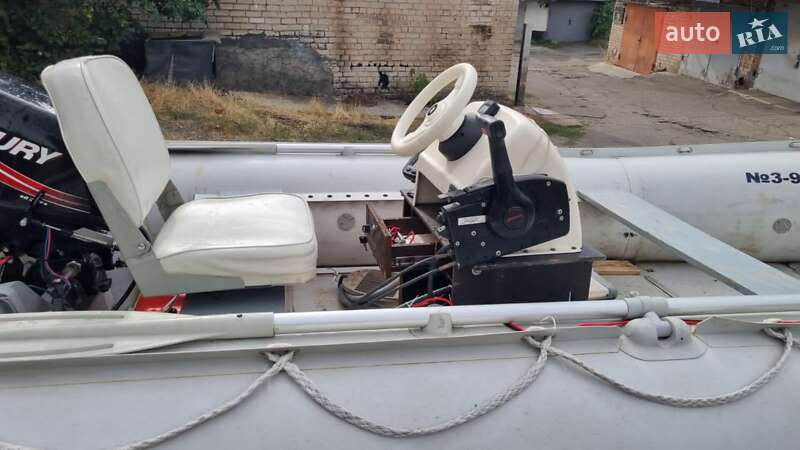 Човен BRIG B420 2008 в Кривому Розі