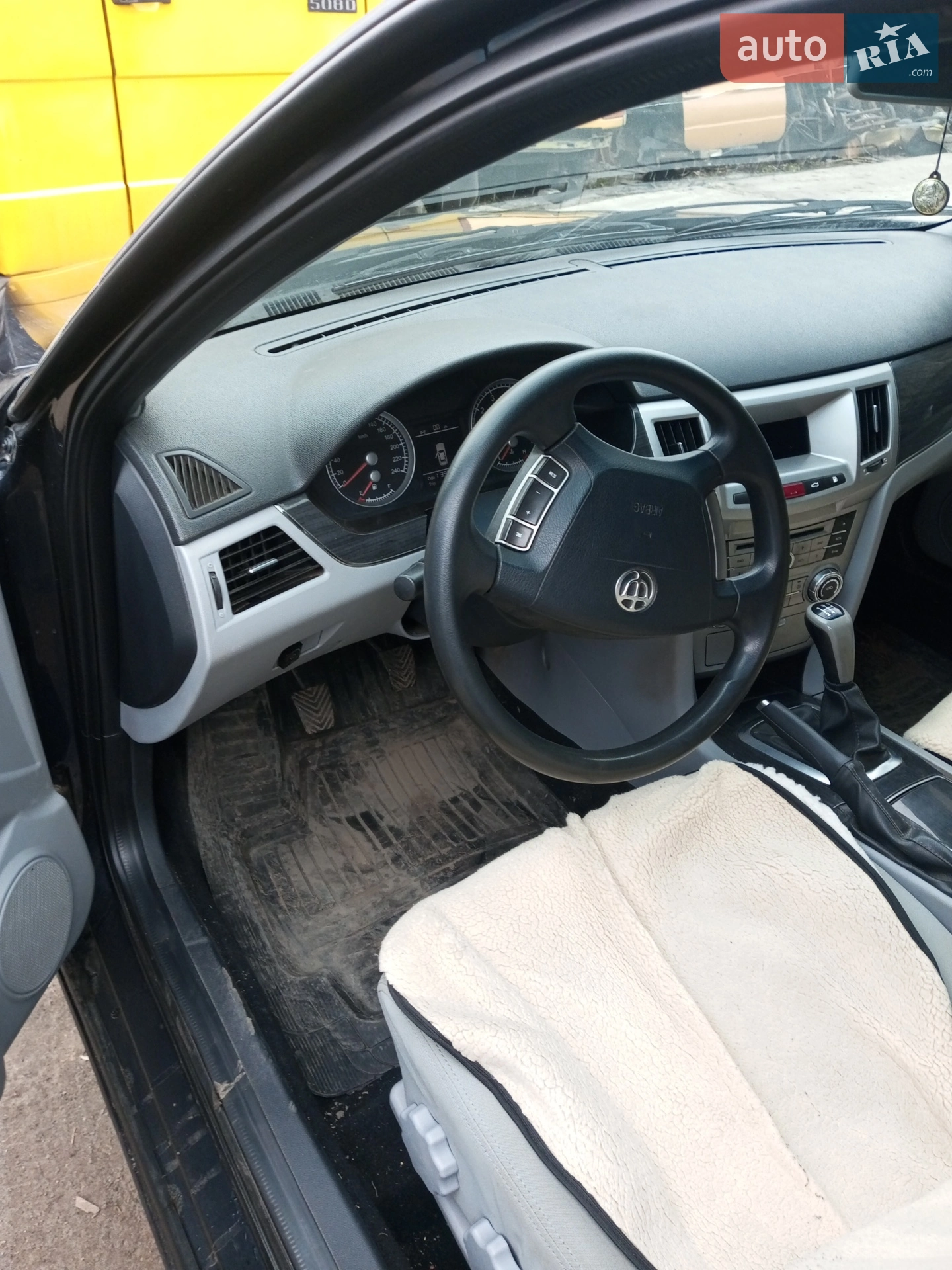 2010 Brilliance M2 (BS4) - мініатюра 7