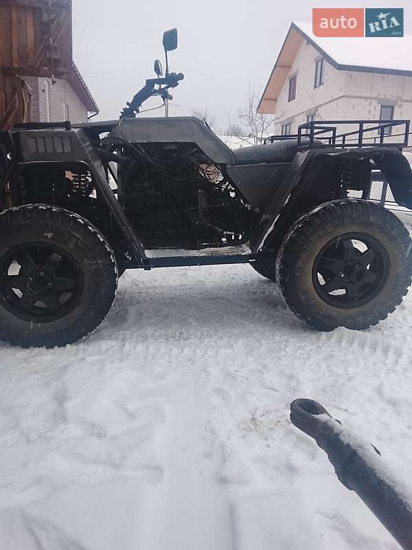 Квадроцикл  утилитарный BRP Bomber 2025 в Выгоде