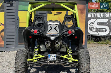 Мотовездеход BRP Can Am 2016 в 