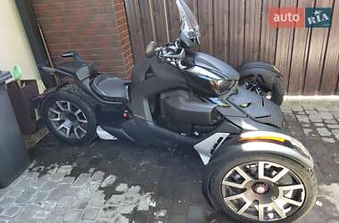 Трицикл BRP Can Am 2018 в 