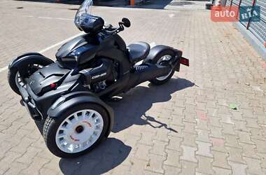 Трицикл BRP Can Am 2023 в 