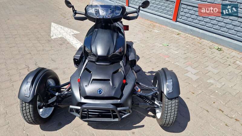 Трицикл BRP Can Am 2023 в Житомирі