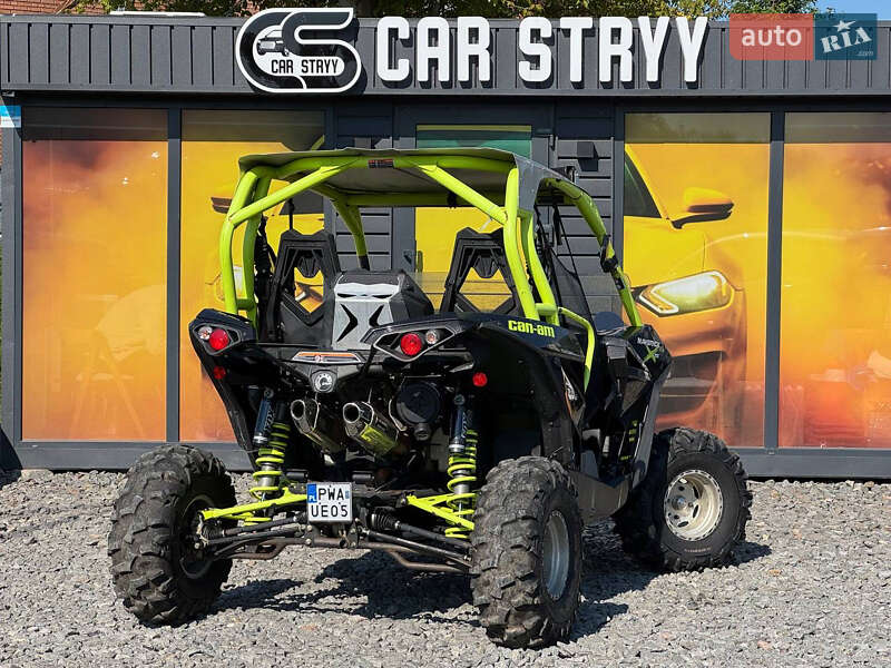 Мотовездеход BRP Can Am 2016 в Стрые
